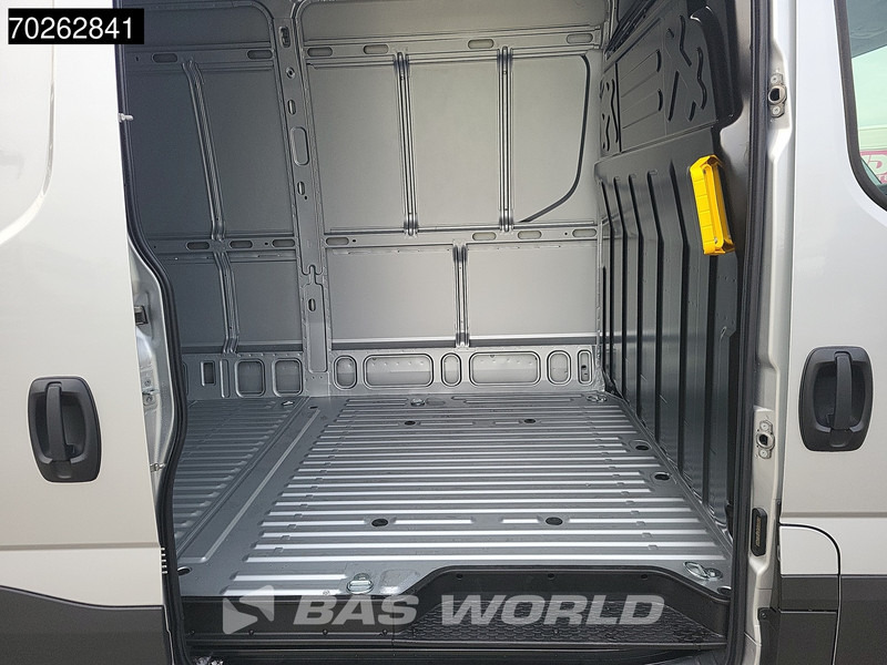 Új Furgon Iveco Daily 35S21 3.0L Automaat 210PK L3H2 2025-Model 3,5t Trekvermogen ACC LED CarPlay Camera Parkeersensoren Velgen 16m3 Euro6 L4H2 16m3 A: 7 kép. Új Furgon Iveco Daily 35S21 3.0L Automaat 210PK L3H2 2025-Model 3,5t Trekvermogen ACC LED CarPlay Camera Parkeersensoren Velgen 16m3 Euro6 L4H2 16m3 A: 7 kép.