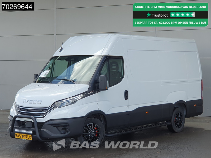 Iveco Daily 35S21 3.0L Automaat Black Edition 2025 model L2H2 Trekhaak Tacho ACC LED CarPlay Velgen Camera 12m3 Airco Trekhaak - Furgon: 1 kép. Iveco Daily 35S21 3.0L Automaat Black Edition 2025 model L2H2 Trekhaak Tacho ACC LED CarPlay Velgen Camera 12m3 Airco Trekhaak - Furgon: 1 kép.