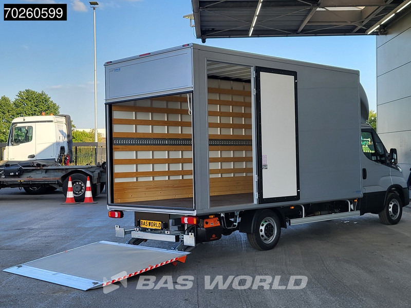Iveco Daily 35S21 3.0L Automaat Laadklep Zijdeur ACC LED CarPlay Lat om Lat D'Hollandia 3,5t Trekvermogen Meubelbak Koffer Bakwagen 22m3 Air - Dobozos kisteherautó: 3 kép. Iveco Daily 35S21 3.0L Automaat Laadklep Zijdeur ACC LED CarPlay Lat om Lat D'Hollandia 3,5t Trekvermogen Meubelbak Koffer Bakwagen 22m3 Air - Dobozos kisteherautó: 3 kép.