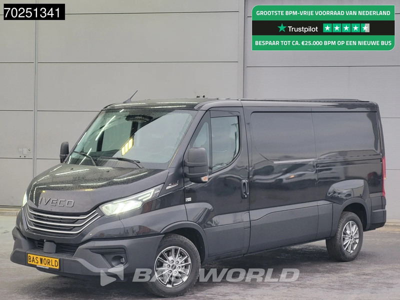 Iveco Daily 35S21 3.0L Automaat Laag dak L2H1 2025model LED Navi ACC Camera 8m3 Airco Trekhaak - Furgon: 1 kép. Iveco Daily 35S21 3.0L Automaat Laag dak L2H1 2025model LED Navi ACC Camera 8m3 Airco Trekhaak - Furgon: 1 kép.