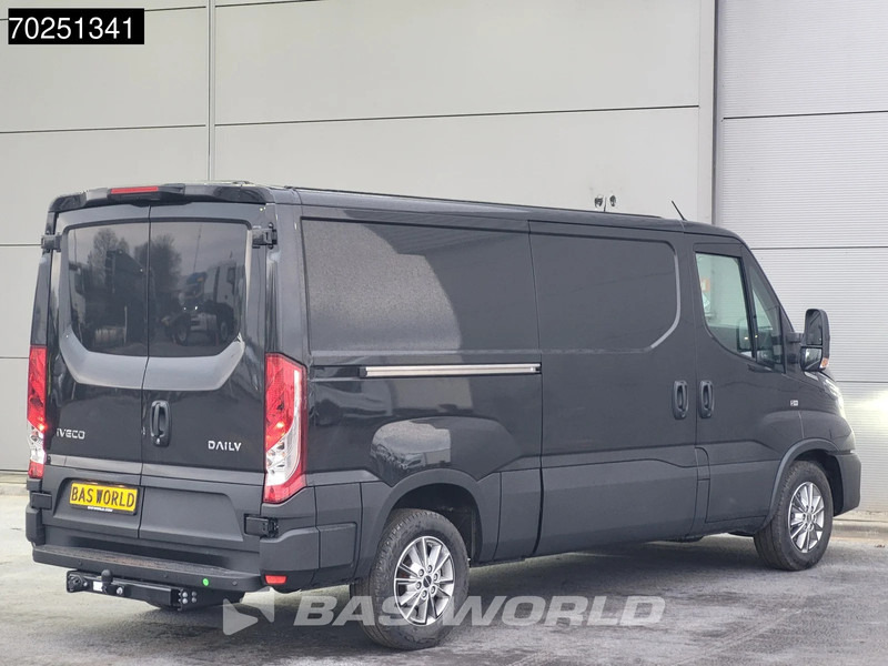 Iveco Daily 35S21 3.0L Automaat Laag dak L2H1 2025model LED Navi ACC Camera 8m3 Airco Trekhaak - Furgon: 3 kép. Iveco Daily 35S21 3.0L Automaat Laag dak L2H1 2025model LED Navi ACC Camera 8m3 Airco Trekhaak - Furgon: 3 kép.