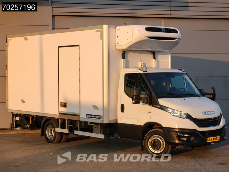 Iveco Daily 72C21 3.0L Koelwagen Laadklep Thermo King T-600R 380V Luchtvering Koelwagen Airco Cruise Camera Koeler Koel Kühlwagen 28m3 Airco - Hűtős kisteherautó: 3 kép. Iveco Daily 72C21 3.0L Koelwagen Laadklep Thermo King T-600R 380V Luchtvering Koelwagen Airco Cruise Camera Koeler Koel Kühlwagen 28m3 Airco - Hűtős kisteherautó: 3 kép.