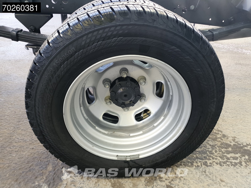 Új Kisteherautó Iveco Daily 35C21 Automaat 410wb Dubbellucht 2025model Chassis Cabine ACC Fahrgestell Airco: 17 kép.