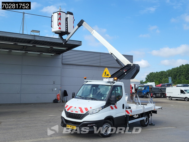 Iveco Daily 35S14 Hoogwerker 11meter Werkhoogte Klubb Navi Airco Cruise Camera Parkeersensoren Nacelle Arbeitsbühne 2Personen Airco Cruise c - Kisteherautó: 3 kép. Iveco Daily 35S14 Hoogwerker 11meter Werkhoogte Klubb Navi Airco Cruise Camera Parkeersensoren Nacelle Arbeitsbühne 2Personen Airco Cruise c - Kisteherautó: 3 kép.