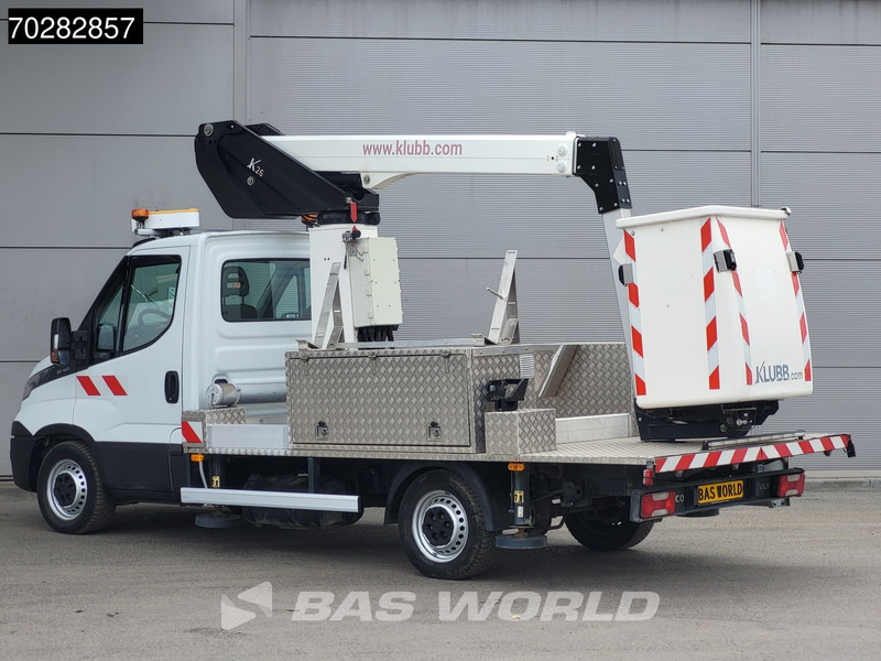 Iveco Daily 35S14 Hoogwerker Klubb 11meter werkhoogte Navi Airco Cruise Camera Euro6 Hubarbeitsbühne 1Personen Airco Cruise control - Kisteherautó: 2 kép. Iveco Daily 35S14 Hoogwerker Klubb 11meter werkhoogte Navi Airco Cruise Camera Euro6 Hubarbeitsbühne 1Personen Airco Cruise control - Kisteherautó: 2 kép.