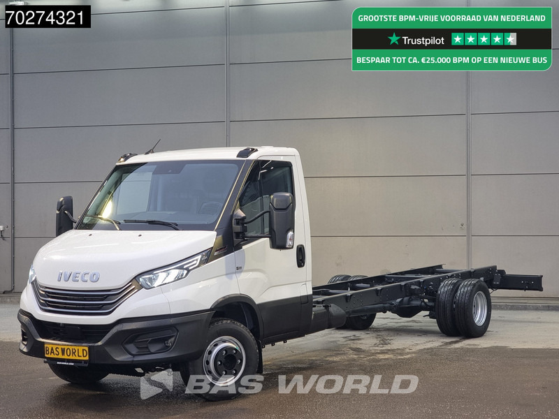 Iveco Daily 72C18 3.0L Automaat 510WB Luchtvering Camera Chassis Cabine Fahrgestell LED ACC Airco - Kisteherautó: 1 kép. Iveco Daily 72C18 3.0L Automaat 510WB Luchtvering Camera Chassis Cabine Fahrgestell LED ACC Airco - Kisteherautó: 1 kép.