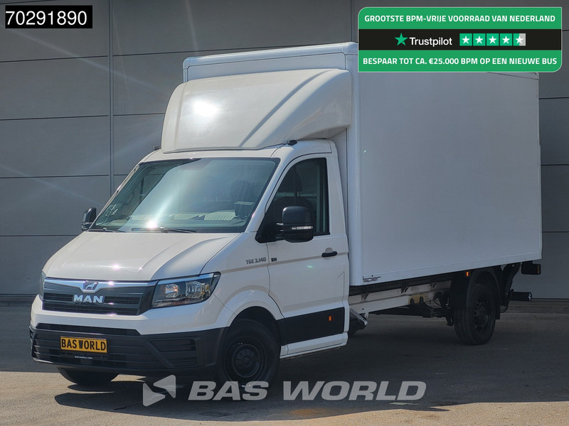 MAN TGE 3.140 Automaat Laadklep Bakwagen Airco Cruise Camera Euro6 Meubelbak Koffer 20m3 Airco Cruise control - Dobozos kisteherautó: 1 kép. MAN TGE 3.140 Automaat Laadklep Bakwagen Airco Cruise Camera Euro6 Meubelbak Koffer 20m3 Airco Cruise control - Dobozos kisteherautó: 1 kép.
