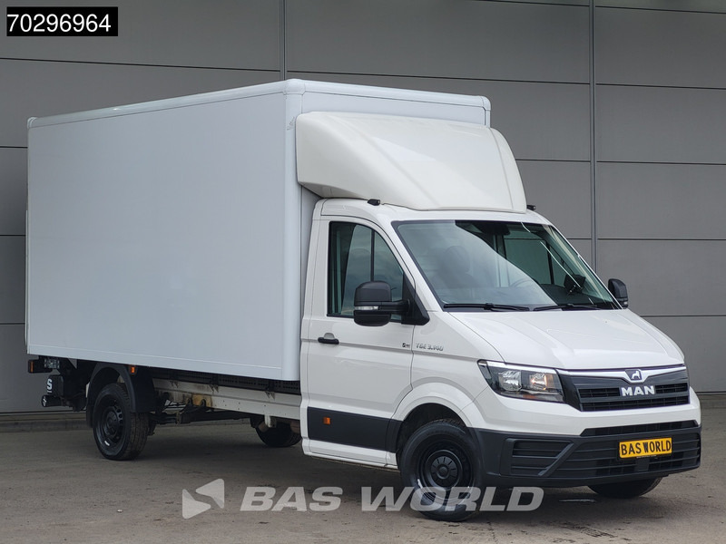 MAN TGE 3.140 Laadklep Automaat Bakwagen Airco Cruise Camera Euro6 Meubelbak Koffer Airco Cruise control - Dobozos kisteherautó: 5 kép. MAN TGE 3.140 Laadklep Automaat Bakwagen Airco Cruise Camera Euro6 Meubelbak Koffer Airco Cruise control - Dobozos kisteherautó: 5 kép.