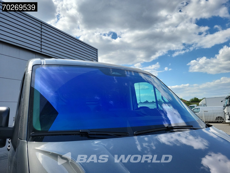MAN TGE 3.180 Automaat Black Edition 2025 model Facelift L3H2 Navi CarPlay Camera L2H1 10m3 Airco Cruise control - Furgon: 3 kép. MAN TGE 3.180 Automaat Black Edition 2025 model Facelift L3H2 Navi CarPlay Camera L2H1 10m3 Airco Cruise control - Furgon: 3 kép.