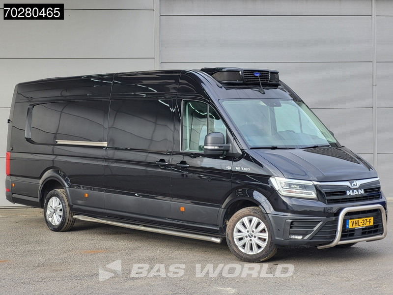 MAN TGE 3.180 Koelwagen Bi-Temp Vriezer Automaat Carrier Pulsor 400mt 230V stekker Trekhaak ACC LED Navi Airco Camera Parkeersensoren Koel Koe - Hűtős kisteherautó: 2 kép. MAN TGE 3.180 Koelwagen Bi-Temp Vriezer Automaat Carrier Pulsor 400mt 230V stekker Trekhaak ACC LED Navi Airco Camera Parkeersensoren Koel Koe - Hűtős kisteherautó: 2 kép.