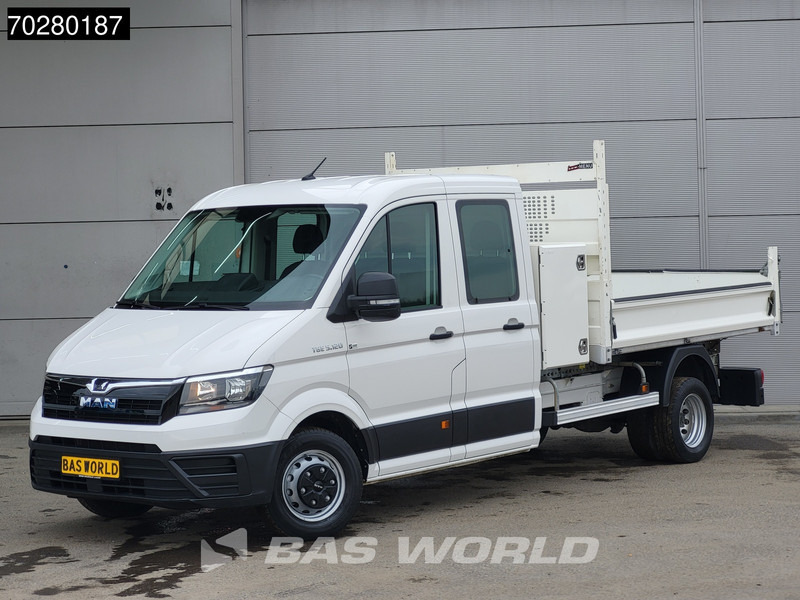 MAN TGE 5.120 Kipper met Kist Dubbel Cabine Dubbellucht 3,5t Trekhaak Navi Airco Cruise Euro6 Tipper Kipper Benne Airco Dubbel cabine Trekhaak - Billenőplatós kisteherautó: 3 kép. MAN TGE 5.120 Kipper met Kist Dubbel Cabine Dubbellucht 3,5t Trekhaak Navi Airco Cruise Euro6 Tipper Kipper Benne Airco Dubbel cabine Trekhaak - Billenőplatós kisteherautó: 3 kép.