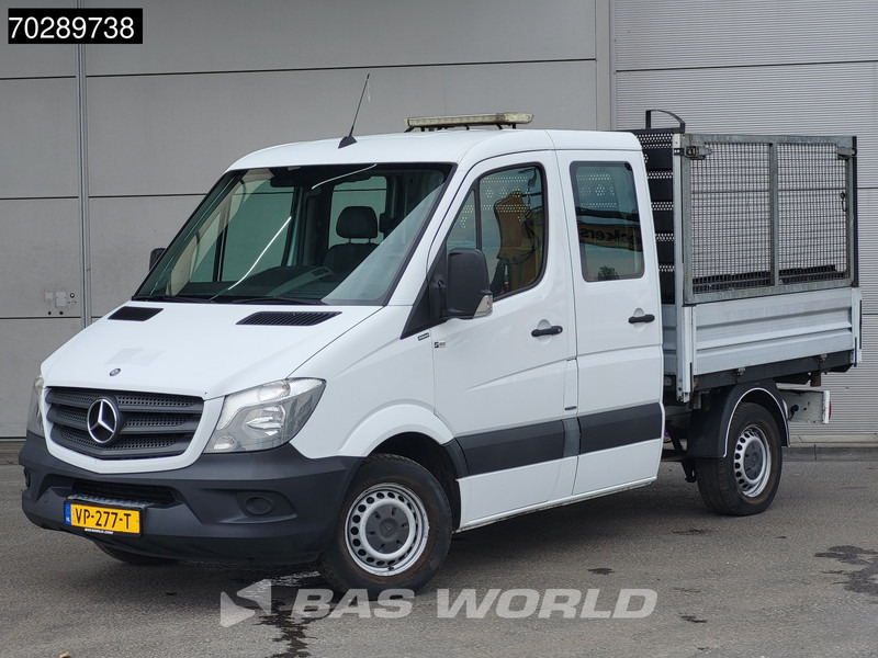 Mercedes-Benz Sprinter 310 CDI Automaat 3 zijdige Kipper Dubbel Cabine Trekhaak Tipper Benne Open laadbak Airco Trekhaak - Billenőplatós kisteherautó: 3 kép. Mercedes-Benz Sprinter 310 CDI Automaat 3 zijdige Kipper Dubbel Cabine Trekhaak Tipper Benne Open laadbak Airco Trekhaak - Billenőplatós kisteherautó: 3 kép.