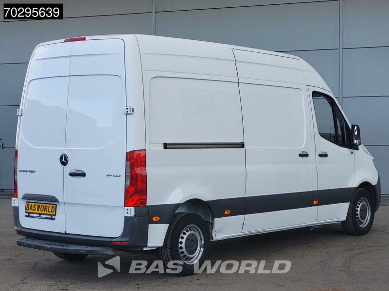 Mercedes-Benz Sprinter 311 CDI L2H2 Airco Cruise MBUX CarPlay Euro6 L2 12m3 Airco Cruise control - Kis furgon: 5 kép. Mercedes-Benz Sprinter 311 CDI L2H2 Airco Cruise MBUX CarPlay Euro6 L2 12m3 Airco Cruise control - Kis furgon: 5 kép.