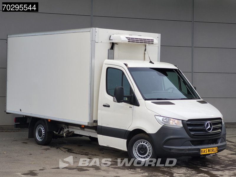 Mercedes-Benz Sprinter 314 CDI Automaat Koelwagen Thermo King V-200 MAX Airco Camera Euro6 Koeler Koel Kühler Kühl Kühlwagen Kühlkoffer Airco - Hűtős kisteherautó: 5 kép. Mercedes-Benz Sprinter 314 CDI Automaat Koelwagen Thermo King V-200 MAX Airco Camera Euro6 Koeler Koel Kühler Kühl Kühlwagen Kühlkoffer Airco - Hűtős kisteherautó: 5 kép.