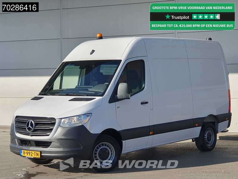 Mercedes-Benz Sprinter 314 CDI Automaat L2H2 Trekhaak Airco Cruise Camera Parkeersensoren MBUX CarPlay Standkachel Werkplaatsinrichting Euro6 L2 12m3 A - Furgon: 1 kép. Mercedes-Benz Sprinter 314 CDI Automaat L2H2 Trekhaak Airco Cruise Camera Parkeersensoren MBUX CarPlay Standkachel Werkplaatsinrichting Euro6 L2 12m3 A - Furgon: 1 kép.