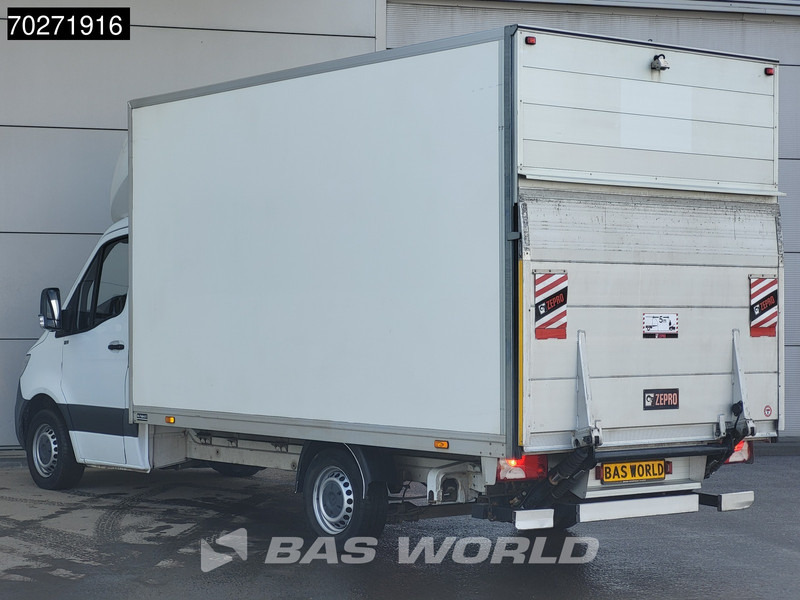 Mercedes-Benz Sprinter 314 CDI Automaat Laadklep Zijdeur Bakwagen Camera Airco Cruise Meubelbak Koffer Airco Cruise control - Dobozos kisteherautó: 2 kép. Mercedes-Benz Sprinter 314 CDI Automaat Laadklep Zijdeur Bakwagen Camera Airco Cruise Meubelbak Koffer Airco Cruise control - Dobozos kisteherautó: 2 kép.