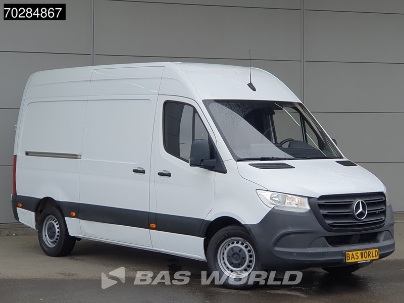 Mercedes-Benz Sprinter 314 CDI L2H2 Airco Cruise Euro6 L2 12m3 Airco Cruise control - Furgon: 3 kép. Mercedes-Benz Sprinter 314 CDI L2H2 Airco Cruise Euro6 L2 12m3 Airco Cruise control - Furgon: 3 kép.