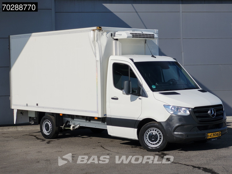 Mercedes-Benz Sprinter 314 CDI Schade! Koelwagen Automaat Thermo King V-200 MAX Airco Euro6 Kühl Kühler Koel Koeler Kühlwagen 17m3 Airco - Hűtős kisteherautó: 5 kép. Mercedes-Benz Sprinter 314 CDI Schade! Koelwagen Automaat Thermo King V-200 MAX Airco Euro6 Kühl Kühler Koel Koeler Kühlwagen 17m3 Airco - Hűtős kisteherautó: 5 kép.