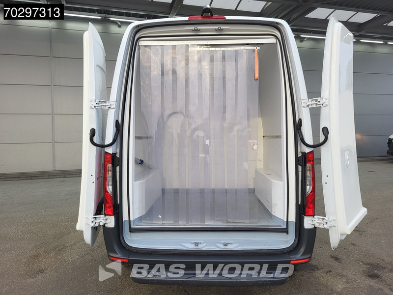Mercedes-Benz Sprinter 315 CDI Bi-Temp Automaat L2H2 Koelwagen Vriezer Thermo King 350mt Navi Airco Camera MBUX CarPlay Euro6 Koel Koeler Kühl Kühler K - Hűtős kisteherautó: 3 kép. Mercedes-Benz Sprinter 315 CDI Bi-Temp Automaat L2H2 Koelwagen Vriezer Thermo King 350mt Navi Airco Camera MBUX CarPlay Euro6 Koel Koeler Kühl Kühler K - Hűtős kisteherautó: 3 kép.