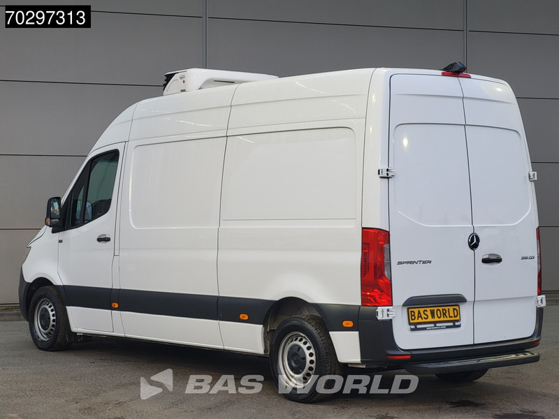Mercedes-Benz Sprinter 315 CDI Bi-Temp Automaat L2H2 Koelwagen Vriezer Thermo King 350mt Navi Airco Camera MBUX CarPlay Euro6 Koel Koeler Kühl Kühler K - Hűtős kisteherautó: 2 kép. Mercedes-Benz Sprinter 315 CDI Bi-Temp Automaat L2H2 Koelwagen Vriezer Thermo King 350mt Navi Airco Camera MBUX CarPlay Euro6 Koel Koeler Kühl Kühler K - Hűtős kisteherautó: 2 kép.
