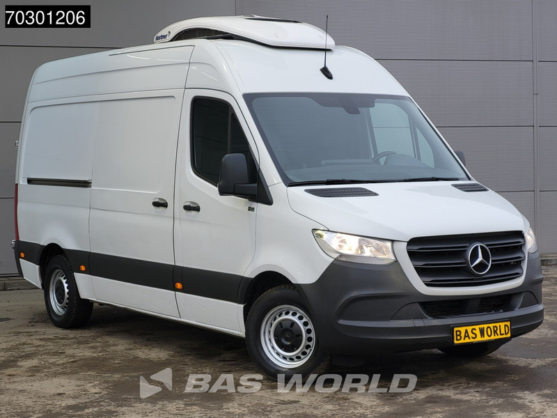 Mercedes-Benz Sprinter 316 CDI Koelwagen Kerstner L2H2 230v Stekker L2H2 Airco Camera Euro6 L2 Koel Koeler Kühl Kühler Kühlkastenwagen Kühlwagen Airco - Hűtős kisteherautó: 5 kép. Mercedes-Benz Sprinter 316 CDI Koelwagen Kerstner L2H2 230v Stekker L2H2 Airco Camera Euro6 L2 Koel Koeler Kühl Kühler Kühlkastenwagen Kühlwagen Airco - Hűtős kisteherautó: 5 kép.