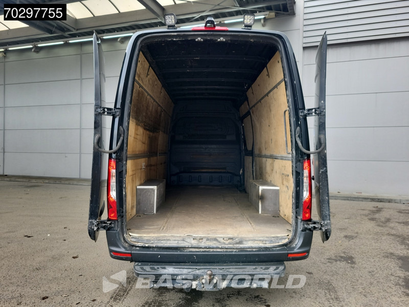 Mercedes-Benz Sprinter 316 CDI L3H2 Trekhaak 160PK Navi Airco Cruise Camera MBUX CarPlay APK 05-2026 Euro6 L3 Airco Trekhaak Cruise control - Furgon: 3 kép. Mercedes-Benz Sprinter 316 CDI L3H2 Trekhaak 160PK Navi Airco Cruise Camera MBUX CarPlay APK 05-2026 Euro6 L3 Airco Trekhaak Cruise control - Furgon: 3 kép.