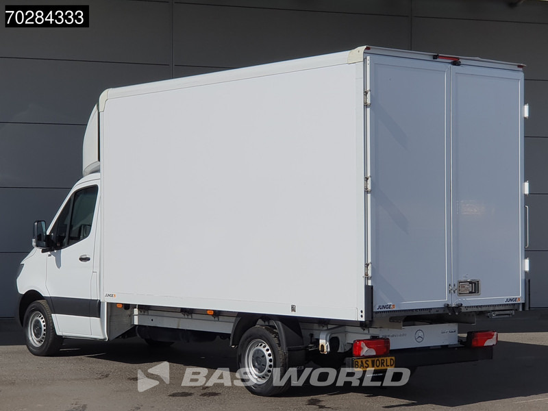 Mercedes-Benz Sprinter 317 CDI Automaat Bakwagen Achterdeuren Airco Camera Euro6 Meubelbak Koffer 21m3 Airco - Dobozos kisteherautó: 2 kép. Mercedes-Benz Sprinter 317 CDI Automaat Bakwagen Achterdeuren Airco Camera Euro6 Meubelbak Koffer 21m3 Airco - Dobozos kisteherautó: 2 kép.