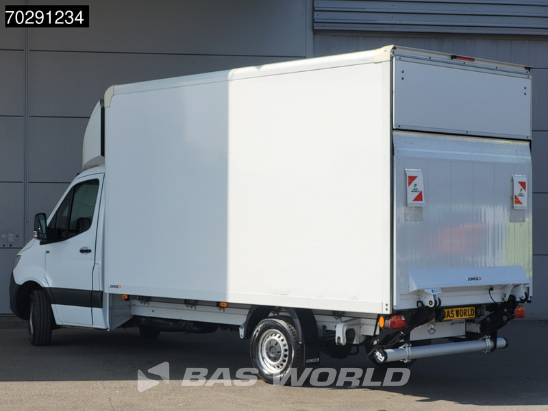 Mercedes-Benz Sprinter 317 CDI Automaat Bakwagen Laadklep Airco Camera Euro6 Meubelbak Koffer 21m3 Airco - Dobozos kisteherautó: 2 kép. Mercedes-Benz Sprinter 317 CDI Automaat Bakwagen Laadklep Airco Camera Euro6 Meubelbak Koffer 21m3 Airco - Dobozos kisteherautó: 2 kép.