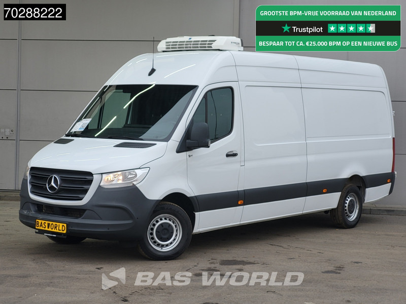 Mercedes-Benz Sprinter 317 CDI Automaat Koelwagen L3H2 Thermo King V-200MAX 230v-Stekker 170PK Airco Cruise Camera Parkeersensoren MBUX CarPlay Euro6 L - Hűtős kisteherautó: 1 kép. Mercedes-Benz Sprinter 317 CDI Automaat Koelwagen L3H2 Thermo King V-200MAX 230v-Stekker 170PK Airco Cruise Camera Parkeersensoren MBUX CarPlay Euro6 L - Hűtős kisteherautó: 1 kép.