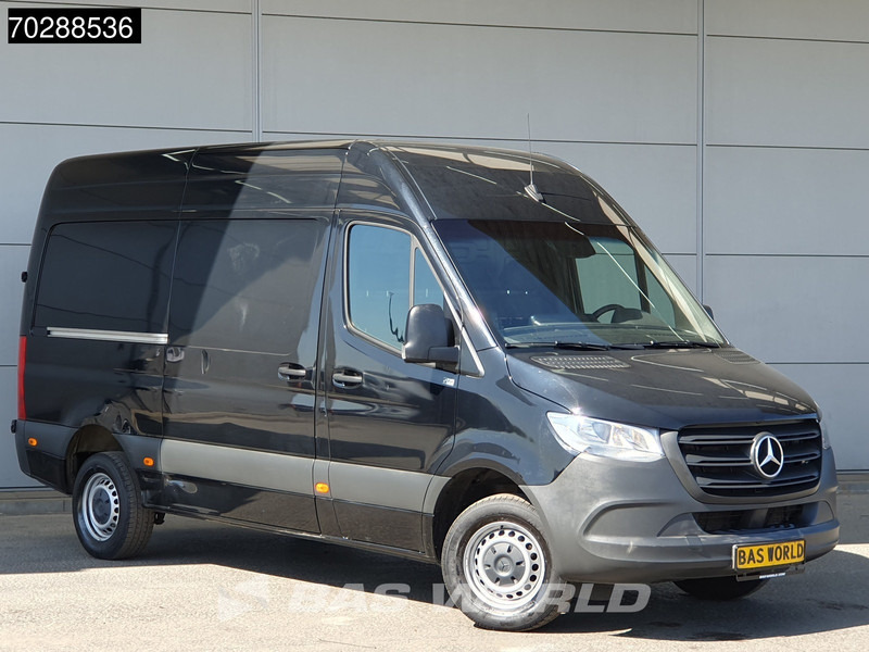 Mercedes-Benz Sprinter 317 CDI Automaat L2H2 3500KG Trekhaak Airco Camera MBUX CarPlay Euro6 L2 12m3 Airco Trekhaak - Furgon: 3 kép. Mercedes-Benz Sprinter 317 CDI Automaat L2H2 3500KG Trekhaak Airco Camera MBUX CarPlay Euro6 L2 12m3 Airco Trekhaak - Furgon: 3 kép.