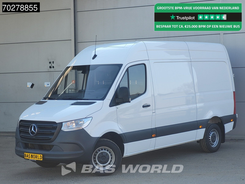 Mercedes-Benz Sprinter 317 CDI Automaat L2H2 Airco Cruise Camera MBUX CarPlay Euro6 L2 11m3 Airco Cruise control - Furgon: 1 kép. Mercedes-Benz Sprinter 317 CDI Automaat L2H2 Airco Cruise Camera MBUX CarPlay Euro6 L2 11m3 Airco Cruise control - Furgon: 1 kép.