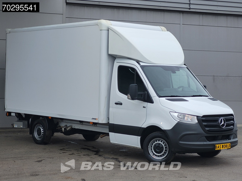 Mercedes-Benz Sprinter 317 CDI Laadklep Automaat Bakwagen 170PK Airco Camera Euro6 Meubelbak Koffer 21m3 Airco - Dobozos kisteherautó: 5 kép. Mercedes-Benz Sprinter 317 CDI Laadklep Automaat Bakwagen 170PK Airco Camera Euro6 Meubelbak Koffer 21m3 Airco - Dobozos kisteherautó: 5 kép.