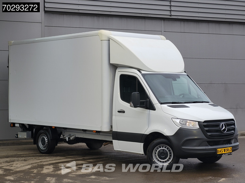 Mercedes-Benz Sprinter 317 CDI Laadklep Automaat Bakwagen 170PK Airco Camera MBUX CarPlay Euro6 Meubelbak Koffer 21m3 Airco - Dobozos kisteherautó: 5 kép. Mercedes-Benz Sprinter 317 CDI Laadklep Automaat Bakwagen 170PK Airco Camera MBUX CarPlay Euro6 Meubelbak Koffer 21m3 Airco - Dobozos kisteherautó: 5 kép.