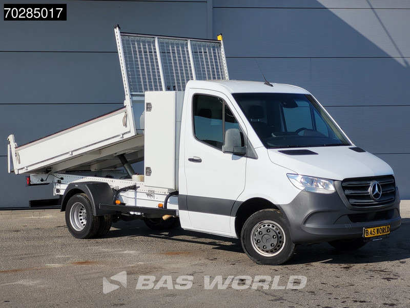 Mercedes-Benz Sprinter 514 CDI Open Laadbak met Kist Dubbellucht 3,5t Trekhaak Airco Euro6 Pritsche Pickup Open Box 2m3 Airco Trekhaak - Platós kisteherautó: 5 kép. Mercedes-Benz Sprinter 514 CDI Open Laadbak met Kist Dubbellucht 3,5t Trekhaak Airco Euro6 Pritsche Pickup Open Box 2m3 Airco Trekhaak - Platós kisteherautó: 5 kép.