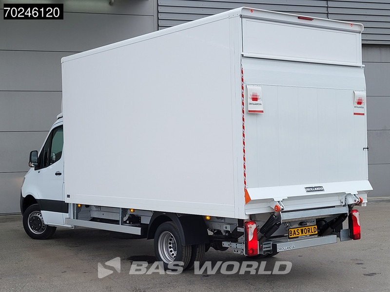 Mercedes-Benz Sprinter 515 CDI Automaat 1000kg Laadklep Dubbellucht Bakwagen MBUX Airco Cruise MBUX Koffer Meubelbak 21m3 Airco Cruise control - Dobozos kisteherautó: 3 kép. Mercedes-Benz Sprinter 515 CDI Automaat 1000kg Laadklep Dubbellucht Bakwagen MBUX Airco Cruise MBUX Koffer Meubelbak 21m3 Airco Cruise control - Dobozos kisteherautó: 3 kép.