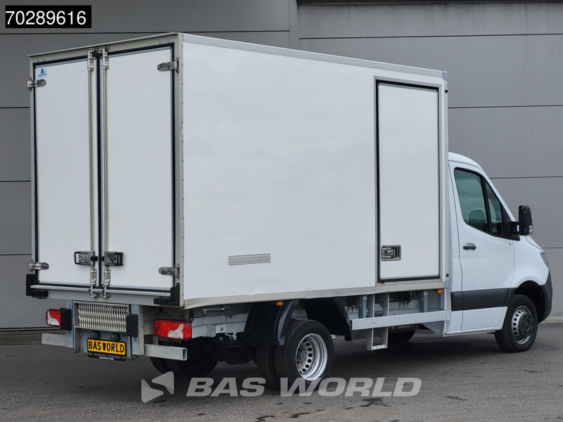 Mercedes-Benz Sprinter 515 CDI Koelwagen Dubbellucht Zijdeur Thermo King 230v-Stekker Airco Cruise Euro6 Koel Koeler Kühl Kühler Kühlwagen Bakwagen Gek - Hűtős kisteherautó: 5 kép. Mercedes-Benz Sprinter 515 CDI Koelwagen Dubbellucht Zijdeur Thermo King 230v-Stekker Airco Cruise Euro6 Koel Koeler Kühl Kühler Kühlwagen Bakwagen Gek - Hűtős kisteherautó: 5 kép.