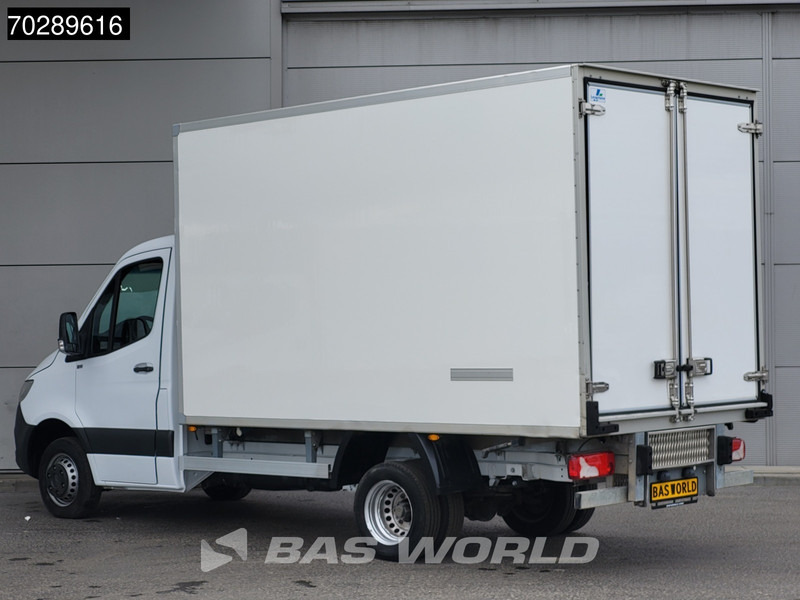 Mercedes-Benz Sprinter 515 CDI Koelwagen Dubbellucht Zijdeur Thermo King 230v-Stekker Airco Cruise Euro6 Koel Koeler Kühl Kühler Kühlwagen Bakwagen Gek - Hűtős kisteherautó: 2 kép. Mercedes-Benz Sprinter 515 CDI Koelwagen Dubbellucht Zijdeur Thermo King 230v-Stekker Airco Cruise Euro6 Koel Koeler Kühl Kühler Kühlwagen Bakwagen Gek - Hűtős kisteherautó: 2 kép.