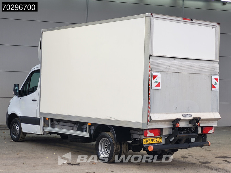 Mercedes-Benz Sprinter 515 CDI Laadklep Automaat Dubbellucht Bakwagen 150PK Airco Cruise Camera D'Hollandia Euro6 Meubelbak Koffer Airco Cruise control - Dobozos kisteherautó: 2 kép. Mercedes-Benz Sprinter 515 CDI Laadklep Automaat Dubbellucht Bakwagen 150PK Airco Cruise Camera D'Hollandia Euro6 Meubelbak Koffer Airco Cruise control - Dobozos kisteherautó: 2 kép.