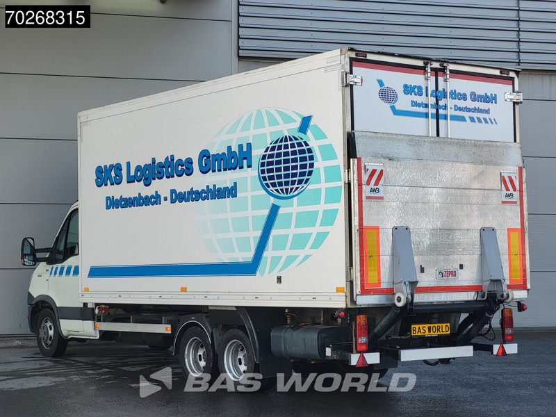 Iveco Daily 40C15 3.0 150pk BE Combi 2420kg laadvermogen Bakwagen Koelwagen Koeler Koel Laadklep Trekker 24m3 Cruise control - Nyergesvontató: 2 kép. Iveco Daily 40C15 3.0 150pk BE Combi 2420kg laadvermogen Bakwagen Koelwagen Koeler Koel Laadklep Trekker 24m3 Cruise control - Nyergesvontató: 2 kép.
