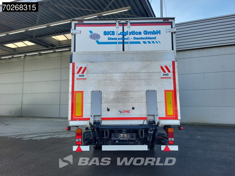 Iveco Daily 40C15 3.0 150pk BE Combi 2420kg laadvermogen Bakwagen Koelwagen Koeler Koel Laadklep Trekker 24m3 Cruise control - Nyergesvontató: 3 kép. Iveco Daily 40C15 3.0 150pk BE Combi 2420kg laadvermogen Bakwagen Koelwagen Koeler Koel Laadklep Trekker 24m3 Cruise control - Nyergesvontató: 3 kép.