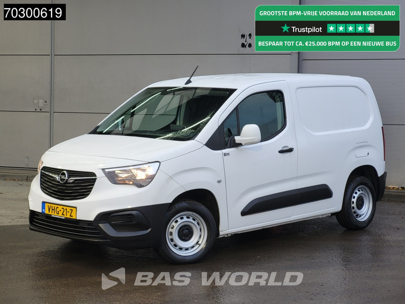 Opel Combo 75pk L1H1 Navi Airco Cruise Parkeersensoren Euro6 L1 Kompakt Airco Cruise control - Kis furgon: 1 kép. Opel Combo 75pk L1H1 Navi Airco Cruise Parkeersensoren Euro6 L1 Kompakt Airco Cruise control - Kis furgon: 1 kép.