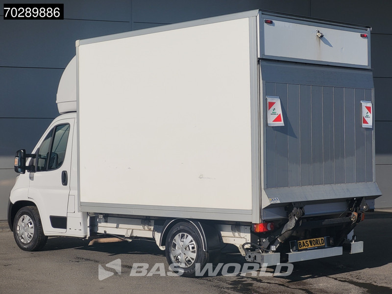 Opel Movano 165PK Laadklep Zijdeur Bakwagen Airco Cruise Camera Standkachel Euro6 Meubelbak Koffer 16m3 Airco Cruise control - Dobozos kisteherautó: 2 kép. Opel Movano 165PK Laadklep Zijdeur Bakwagen Airco Cruise Camera Standkachel Euro6 Meubelbak Koffer 16m3 Airco Cruise control - Dobozos kisteherautó: 2 kép.