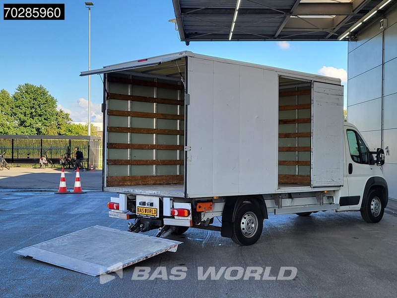 Peugeot Boxer 150PK Trekhaak D'Hollandia Laadklep Zijdeur Bakwagen Navi Airco Cruise Lat om Lat Euro5 Meubelbak Koffer 18m3 Airco Trekhaak Cruise co - Dobozos kisteherautó: 3 kép. Peugeot Boxer 150PK Trekhaak D'Hollandia Laadklep Zijdeur Bakwagen Navi Airco Cruise Lat om Lat Euro5 Meubelbak Koffer 18m3 Airco Trekhaak Cruise co - Dobozos kisteherautó: 3 kép.