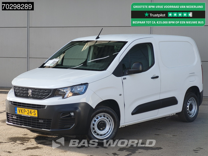 Peugeot Partner 110PK Benzine Emissievrij L1H1 Navi Airco Cruise Parkeersensoren Euro6 L1 Kompakt Airco Cruise control - Kis furgon: 1 kép. Peugeot Partner 110PK Benzine Emissievrij L1H1 Navi Airco Cruise Parkeersensoren Euro6 L1 Kompakt Airco Cruise control - Kis furgon: 1 kép.