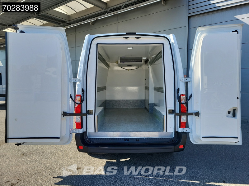 Renault Master 135PK Koelwagen Vrieswagen Carrier Xarios 200 -18 LED Airco Cruise Euro6 Koel Koeler Kühl Kühlwagen Vries Vriezer Frigo 9m3 Airco Crui - Hűtős kisteherautó: 3 kép. Renault Master 135PK Koelwagen Vrieswagen Carrier Xarios 200 -18 LED Airco Cruise Euro6 Koel Koeler Kühl Kühlwagen Vries Vriezer Frigo 9m3 Airco Crui - Hűtős kisteherautó: 3 kép.