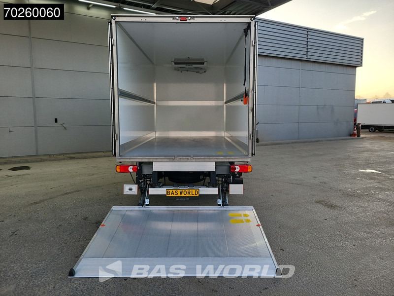 Renault Master 165PK Laadklep Koelwagen Thermo King C-250 Airco Cruise LED Koeler Koel Kühlwagen Kühlkoffer 17m3 Airco Cruise control - Hűtős kisteherautó: 3 kép. Renault Master 165PK Laadklep Koelwagen Thermo King C-250 Airco Cruise LED Koeler Koel Kühlwagen Kühlkoffer 17m3 Airco Cruise control - Hűtős kisteherautó: 3 kép.