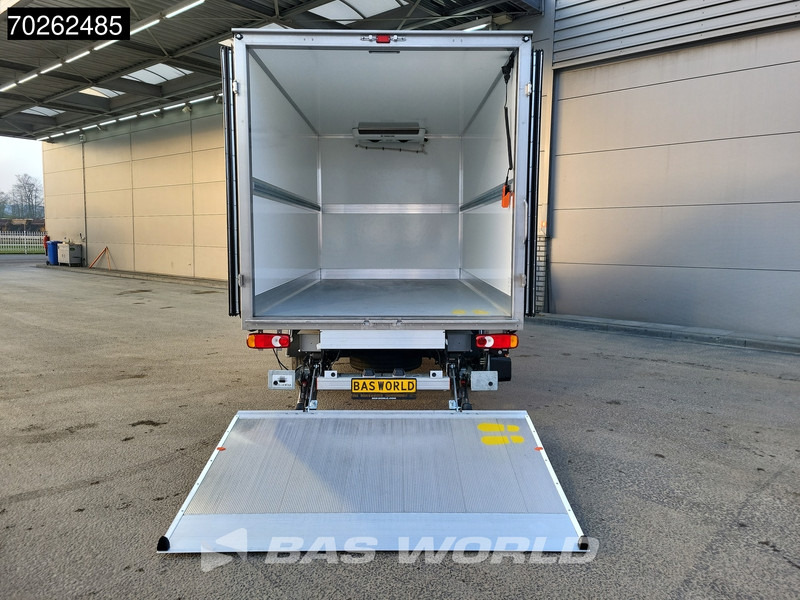 Renault Master 170pk Koelwagen Laadklep Thermo King V-200 MAX 220V stekker -15 LED Koel Koeler Vries Kühlwagen Kühlkoffer Frigo Airco Cruise control - Hűtős kisteherautó: 3 kép. Renault Master 170pk Koelwagen Laadklep Thermo King V-200 MAX 220V stekker -15 LED Koel Koeler Vries Kühlwagen Kühlkoffer Frigo Airco Cruise control - Hűtős kisteherautó: 3 kép.