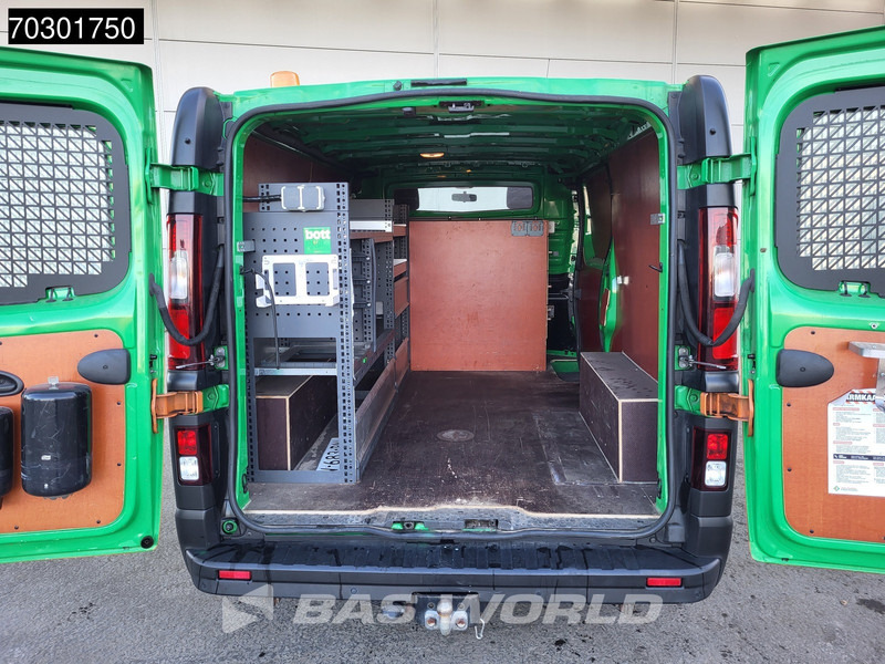 Renault Trafic 125PK L2H1 Trekhaak Navi Airco Cruise Camera Parkeersensoren APK 06-2026 Euro6 L2 Airco Trekhaak Cruise control - Kis furgon: 3 kép. Renault Trafic 125PK L2H1 Trekhaak Navi Airco Cruise Camera Parkeersensoren APK 06-2026 Euro6 L2 Airco Trekhaak Cruise control - Kis furgon: 3 kép.
