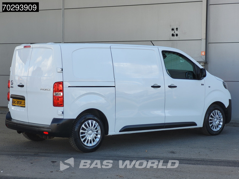 Toyota ProAce 120PK Automaat L2H1 Airco Cruise Camera L2 6m3 Airco Cruise control - Kis furgon: 2 kép. Toyota ProAce 120PK Automaat L2H1 Airco Cruise Camera L2 6m3 Airco Cruise control - Kis furgon: 2 kép.