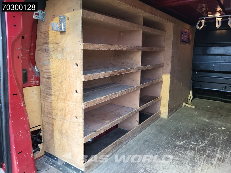 Toyota ProAce 120PK L3H1 Dubbele Schuifdeur Trekhaak Airco Cruise APK 12-2025 Euro6 L3 Airco Trekhaak Cruise control - Kis furgon: 5 kép. Toyota ProAce 120PK L3H1 Dubbele Schuifdeur Trekhaak Airco Cruise APK 12-2025 Euro6 L3 Airco Trekhaak Cruise control - Kis furgon: 5 kép.